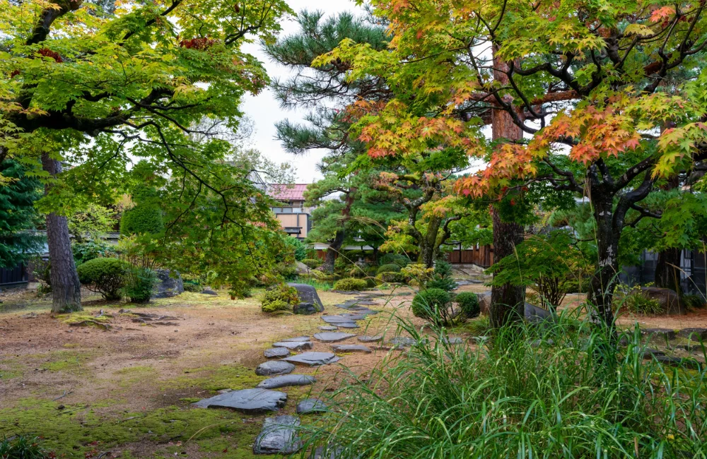 จัดสวนสไตล์ญี่ปุ่น